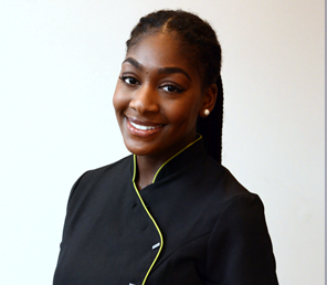 Rhian Newell – Dental Nurse